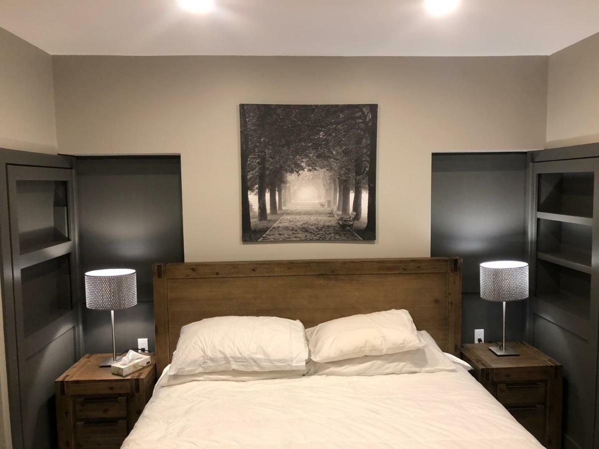 Fairholm Boutique Inns 夏洛特敦 客房 照片