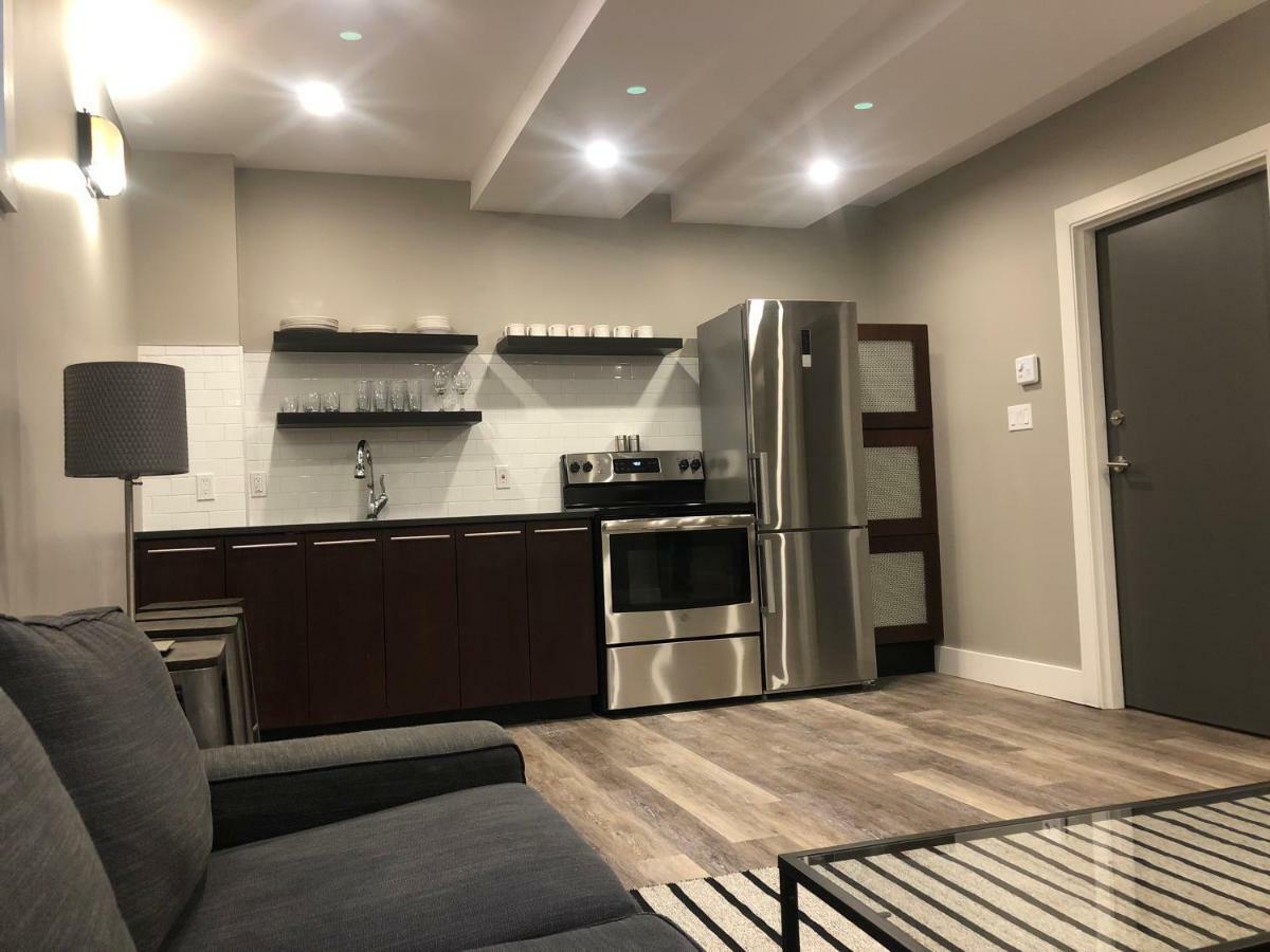 Fairholm Boutique Inns 夏洛特敦 客房 照片